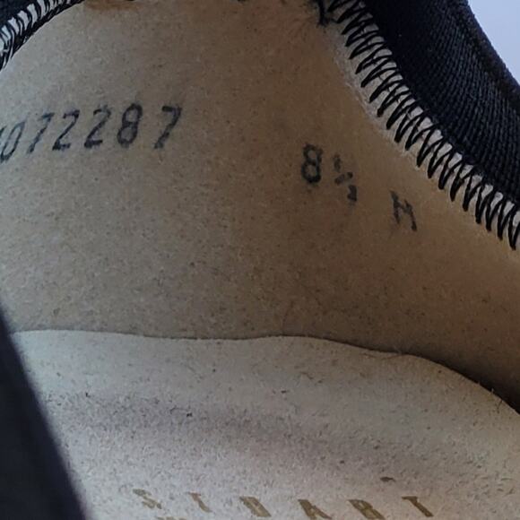 Stuart Weitzman Easily Elastic-Trim Leather Pump, Pan Napa 8.5 - Picture 12 of 12